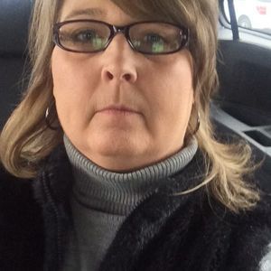 Meet your Posher, Lesa